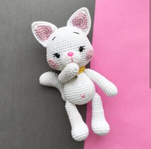 Gatinha Amigurumi - Receitas de amigurumi em português